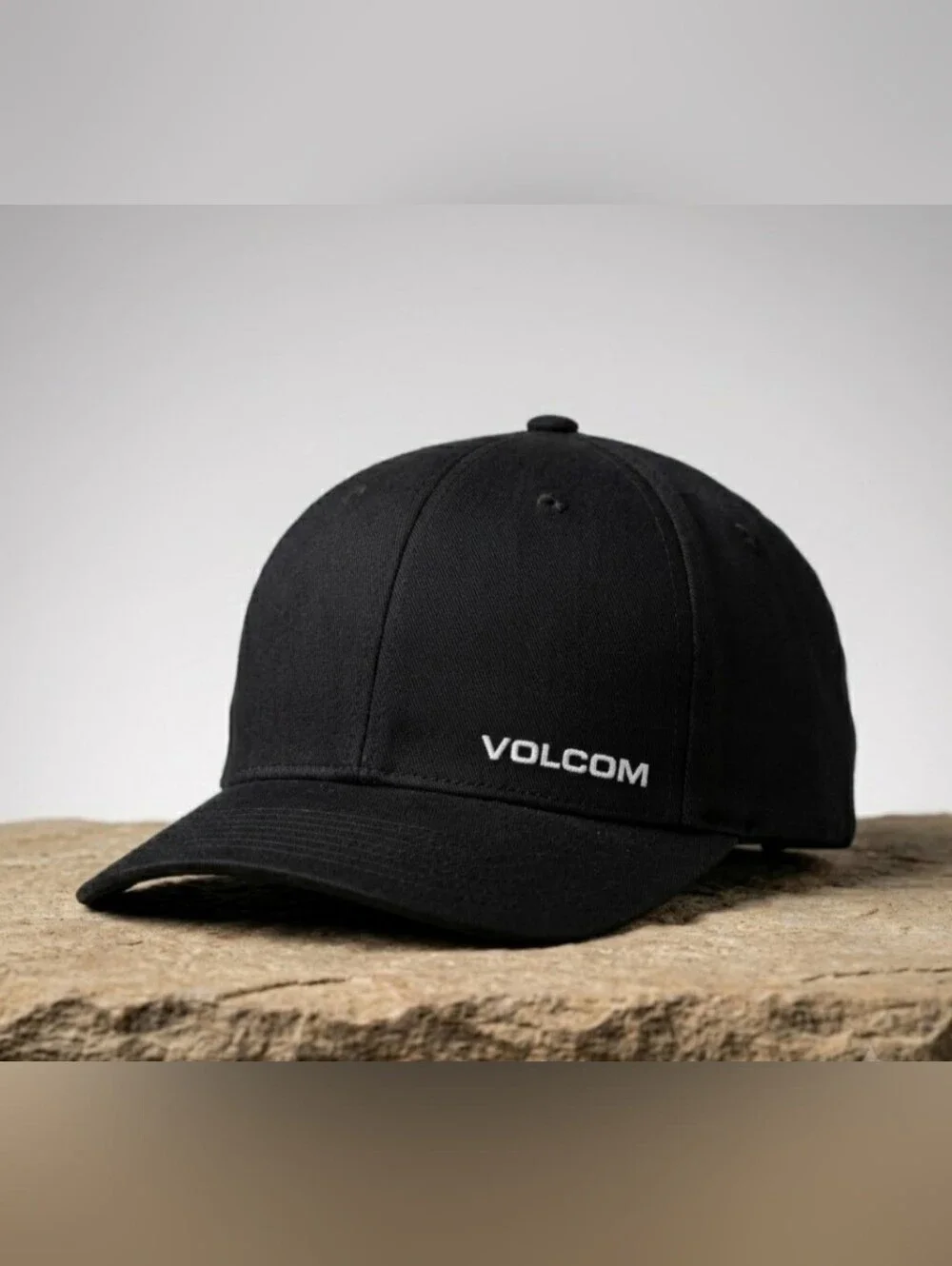 NEW! Volcom Black Curved-Brim Logo Cap Sz LARGE/XL NWT
